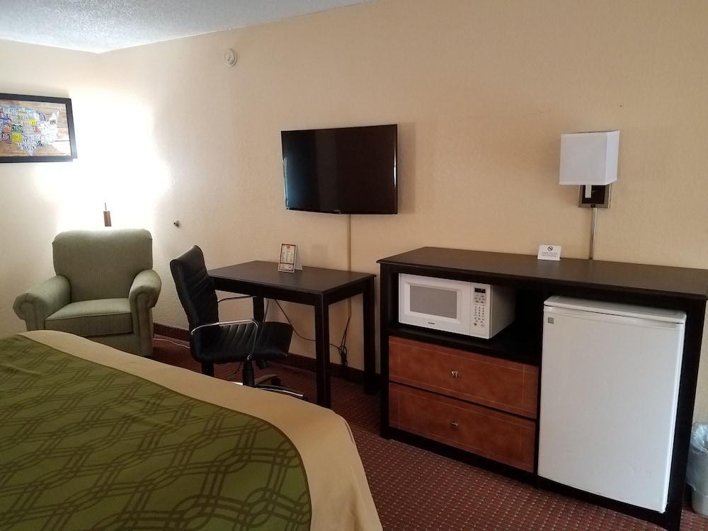 Econo Lodge Rocky Top Bagian luar foto