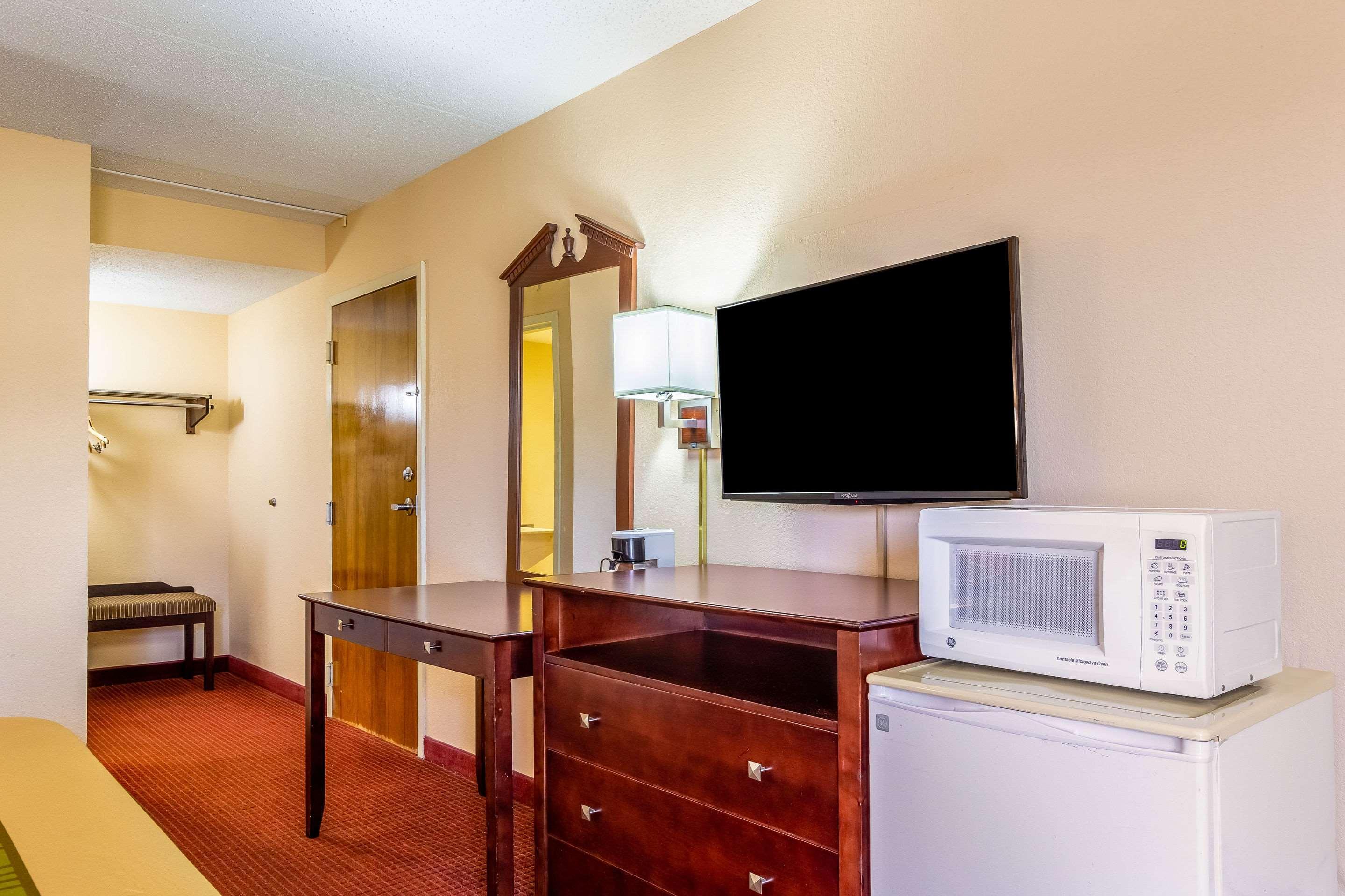 Econo Lodge Rocky Top Bagian luar foto