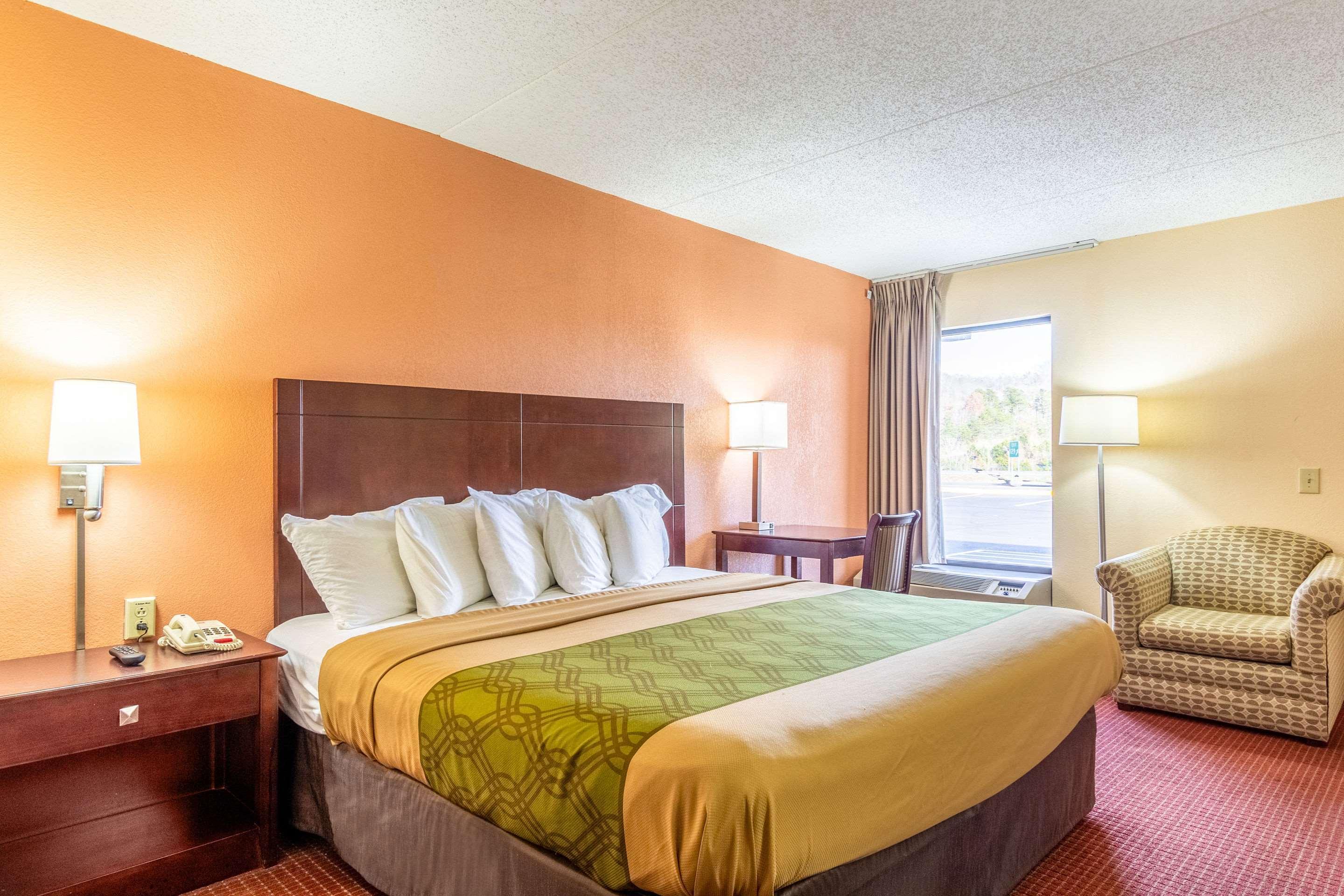 Econo Lodge Rocky Top Bagian luar foto